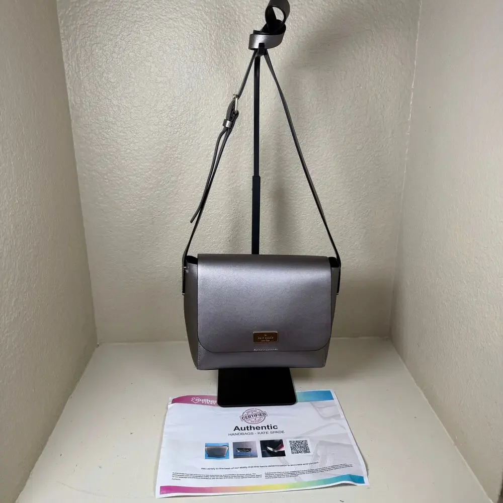 EUC Kate Spade New York Putnam Drive Caressa Crossbody Bag silver with COA
